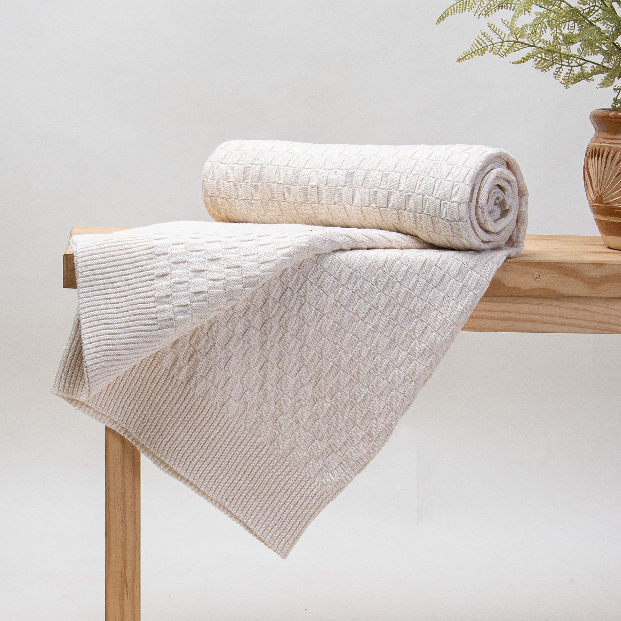 Cotton Knit Throw Blanket - Soft & Cozy Lightweight Knit Design